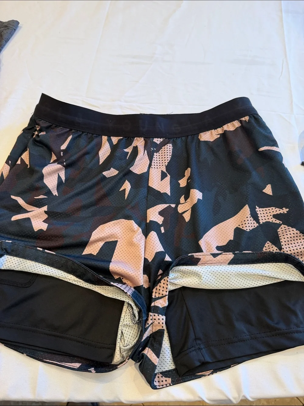 T0309202 YoungLA Black Athletic Shorts black with Gold Print SZ L